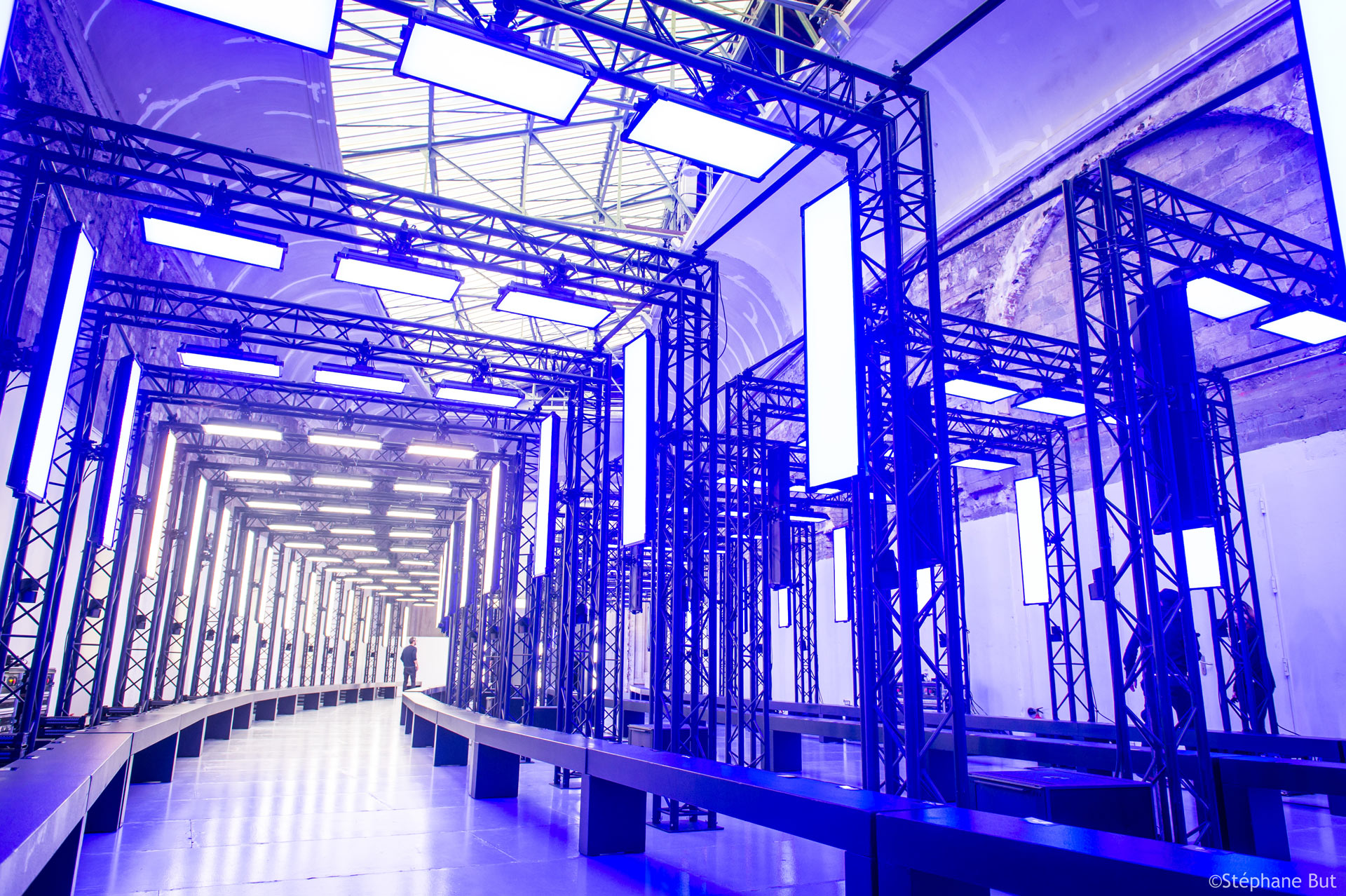 Alternative text - Défilé Sacai | Fashion Week Paris | Septembre 2019